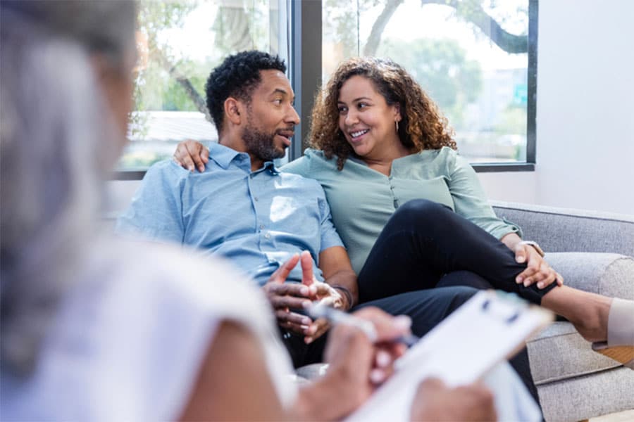 Experienced Couples Counseling near East Rogers Park, IL